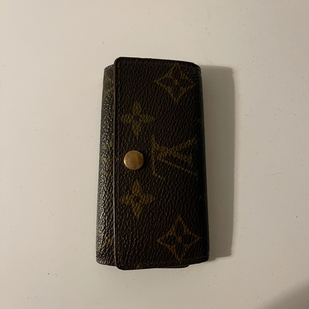 Louis Vuitton Key Holder